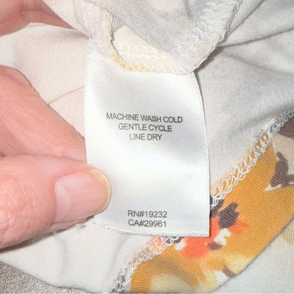 Alfred Dunner Floral Top Beige Brown 3/4 Sleeve Embellished Blouse - Picture 7 of 9